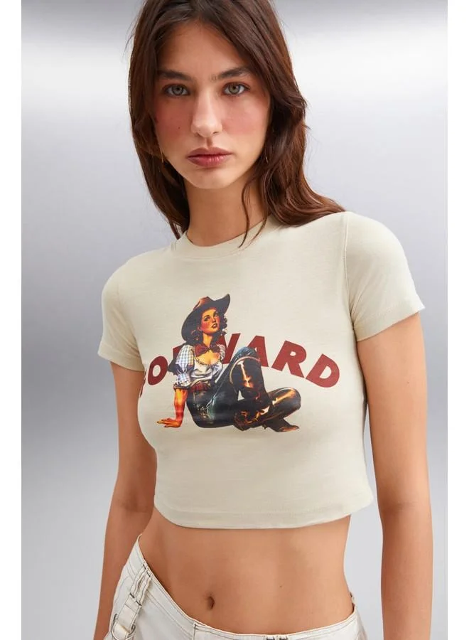 جريميلانج تيشيرت نسائي قصير محبوك بأكمام قصيرة وياقة دائرية وطبعة رمادية